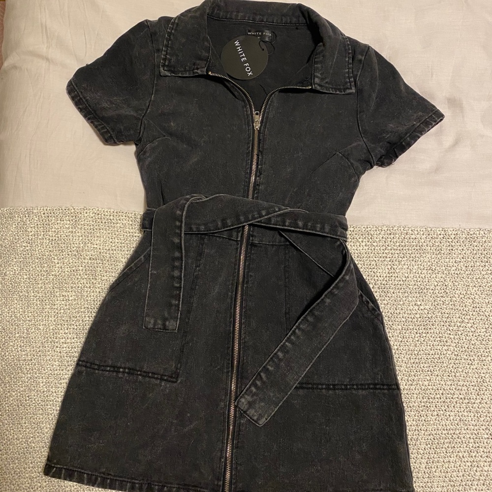 White fox denim dress